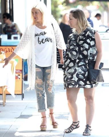 Jennie Garth: Αγνώριστη η Kelly από το Beverly Hills Jennie Garth: Αγνώριστη η Kelly από το Beverly Hills