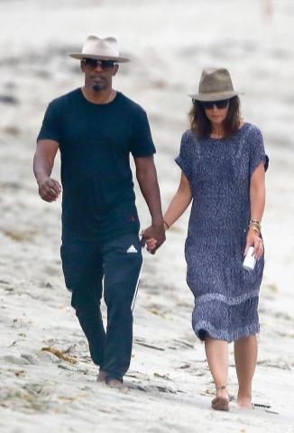 Οι φωτογραφίες μίλησαν: Επιβεβαιώθηκε η σχέση της Katie Holmes και του Jamie Foxx Οι φωτογραφίες μίλησαν: Επιβεβαιώθηκε η σχέση της Katie Holmes και του Jamie Foxx