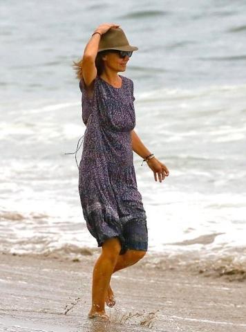 Οι φωτογραφίες μίλησαν: Επιβεβαιώθηκε η σχέση της Katie Holmes και του Jamie Foxx Οι φωτογραφίες μίλησαν: Επιβεβαιώθηκε η σχέση της Katie Holmes και του Jamie Foxx