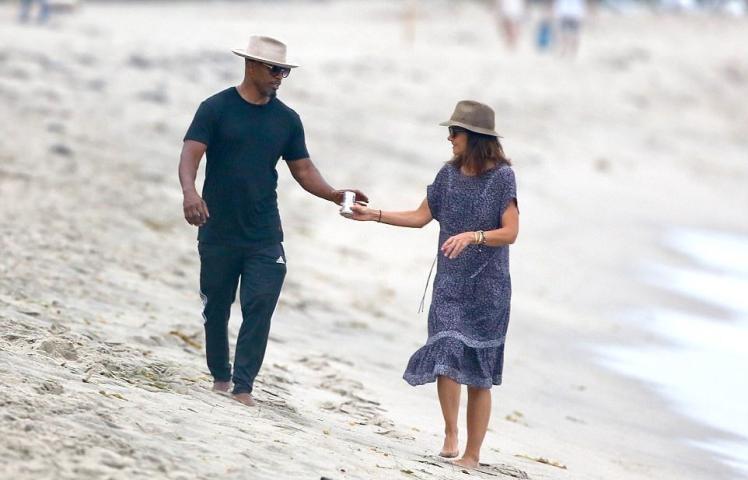 Οι φωτογραφίες μίλησαν: Επιβεβαιώθηκε η σχέση της Katie Holmes και του Jamie Foxx Οι φωτογραφίες μίλησαν: Επιβεβαιώθηκε η σχέση της Katie Holmes και του Jamie Foxx