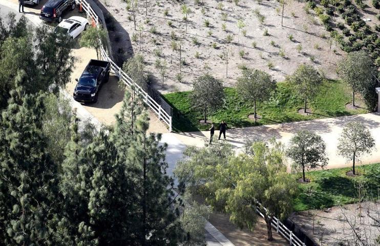 Η πισίνα του νέου σπιτιού της Kim Kardashian δεν είναι ακριβώς αυτό που περίμενες Η πισίνα του νέου σπιτιού της Kim Kardashian δεν είναι ακριβώς αυτό που περίμενες