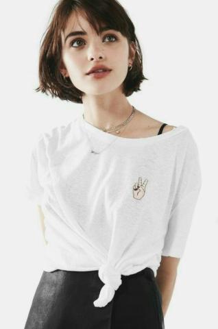 8 χτενίσματα που θα σε πείσουν να κόψεις αφέλειες 8 χτενίσματα που θα σε πείσουν να κόψεις αφέλειες