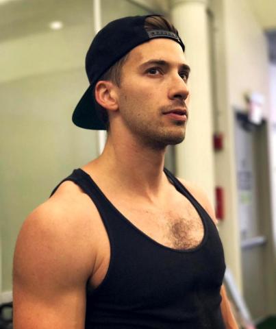 Ο δίδυμος αδερφός της Scarlett Johansson παραείναι γοητευτικός, δε νομίζεις; Ο δίδυμος αδερφός της Scarlett Johansson παραείναι γοητευτικός, δε νομίζεις;