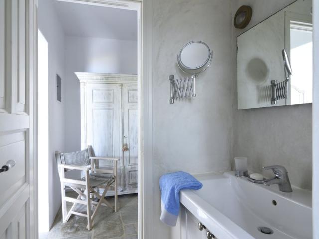 Το σπίτι στη Φολέγανδρο που λάτρεψαν μέχρι και οι Financial Times Το σπίτι στη Φολέγανδρο που λάτρεψαν μέχρι και οι Financial Times