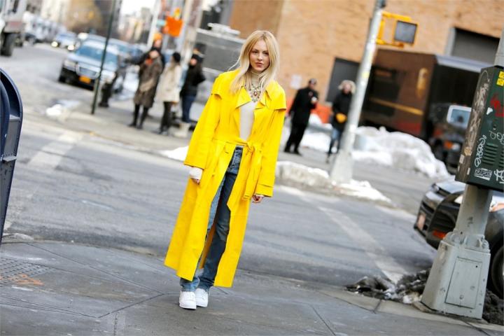 Mellow Yellow: Πώς θα φορέσεις το κίτρινο την άνοιξη Mellow Yellow: Πώς θα φορέσεις το κίτρινο την άνοιξη