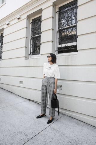 Αυτά είναι τα παντελόνια που θα φορεθούν περισσότερο φέτος την Άνοιξη Αυτά είναι τα παντελόνια που θα φορεθούν περισσότερο φέτος την Άνοιξη