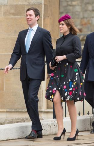 Γιατί στην πασχαλινή λειτουργία δεν κέρδισε τα βλέμματα η Kate Middleton αλλά η πριγκίπισσα Ευγενία; Γιατί στην πασχαλινή λειτουργία δεν κέρδισε τα βλέμματα η Kate Middleton αλλά η πριγκίπισσα Ευγενία;