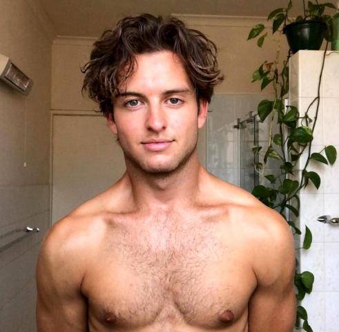 Margot Robbie: Ο μικρός της αδερφός τη συναγωνίζεται άνετα σε γοητεία Margot Robbie: Ο μικρός της αδερφός τη συναγωνίζεται άνετα σε γοητεία