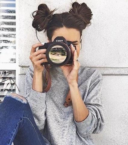 Double buns: Το πιο κοριτσίστικο χτένισμα γίνεται και πάλι trend Double buns: Το πιο κοριτσίστικο χτένισμα γίνεται και πάλι trend