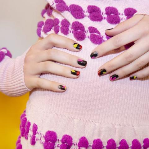 Τα καλύτερα nail trends για την άνοιξη Τα καλύτερα nail trends για την άνοιξη