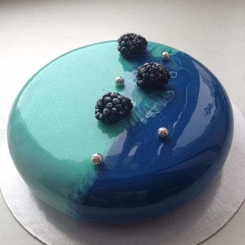 Mirror Cakes: Η επόμενη τάση στα birthday cakes Mirror Cakes: Η επόμενη τάση στα birthday cakes