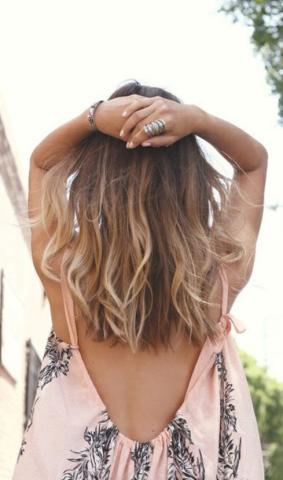 8 ιδέες για το hairstyling στην παραλία 8 ιδέες για το hairstyling στην παραλία