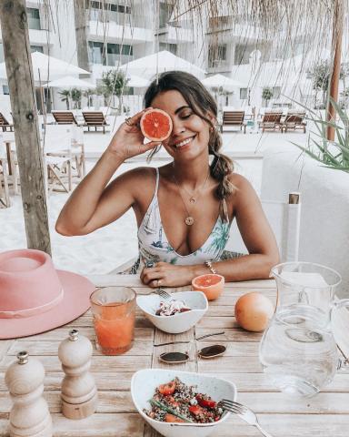 8 ιδέες για το hairstyling στην παραλία 8 ιδέες για το hairstyling στην παραλία