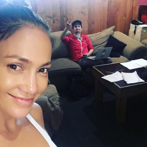 Jennifer Lopez: 10 φορές που τόλμησε να φωτογραφηθεί εντελώς αμακιγιάριστη Jennifer Lopez: 10 φορές που τόλμησε να φωτογραφηθεί εντελώς αμακιγιάριστη