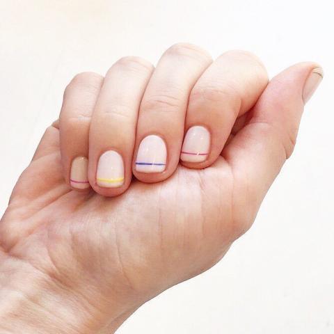 Nail inspo: 6 nail arts που ξεχωρίσαμε και θα σου φτιάξουν τη διάθεση Nail inspo: 6 nail arts που ξεχωρίσαμε και θα σου φτιάξουν τη διάθεση