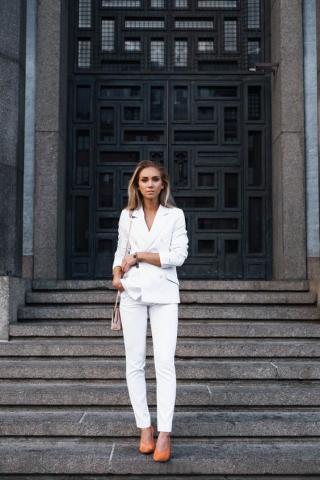 Το κοστούμι που δεν πρέπει να λείπει από τη γκαρνταρόμπα σου Το κοστούμι που δεν πρέπει να λείπει από τη γκαρνταρόμπα σου