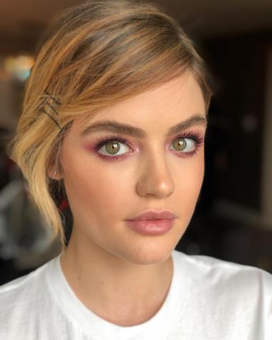 Αυτά τα χτενίσματα είναι ιδανικά για όλες τις ώρες της μέρας Αυτά τα χτενίσματα είναι ιδανικά για όλες τις ώρες της μέρας