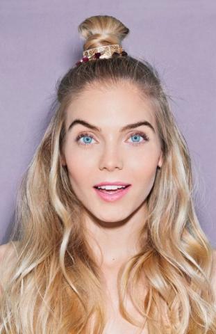 Coachella inspo: Τα πιο bohemian χτενίσματα που μπορείς να δοκιμάσεις Coachella inspo: Τα πιο bohemian χτενίσματα που μπορείς να δοκιμάσεις