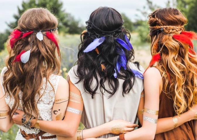 Coachella inspo: Τα πιο bohemian χτενίσματα που μπορείς να δοκιμάσεις Coachella inspo: Τα πιο bohemian χτενίσματα που μπορείς να δοκιμάσεις
