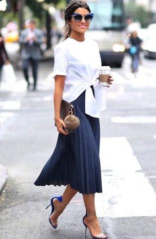 Άνοιξη με στιλ! Φόρεσε την πλισέ φούστα από το πρωί μέχρι το βράδυ Άνοιξη με στιλ! Φόρεσε την πλισέ φούστα από το πρωί μέχρι το βράδυ
