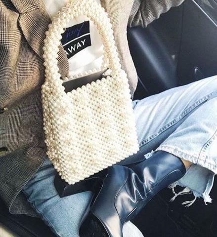 Η τσάντα που μοιάζει με κόσμημα και έχει ξετρελάνει όλα τα It Girls Η τσάντα που μοιάζει με κόσμημα και έχει ξετρελάνει όλα τα It Girls