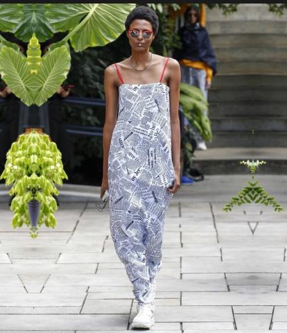 Μάθατε τα νέα; Αυτό το print από τα 90s κάνει come back αλλά δεν τρελαθήκαμε... Μάθατε τα νέα; Αυτό το print από τα 90s κάνει come back αλλά δεν τρελαθήκαμε...