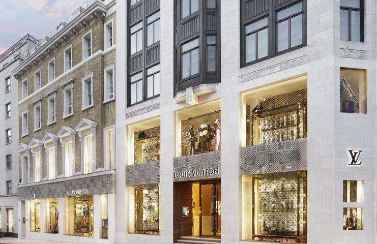 Louis Vuitton: Αυτή είναι η limited edition συλλογή του οίκου για τον βασιλικό γάμο Louis Vuitton: Αυτή είναι η limited edition συλλογή του οίκου για τον βασιλικό γάμο