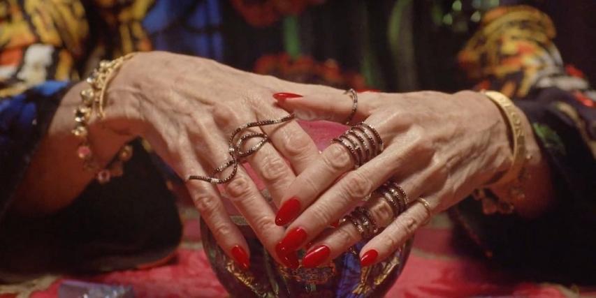 Tippi Hedren: Η 88χρονη μούσα του Χίτσκοκ πρωταγωνιστεί στην νέα καμπάνια του οίκου Gucci Tippi Hedren: Η 88χρονη μούσα του Χίτσκοκ πρωταγωνιστεί στην νέα καμπάνια του οίκου Gucci