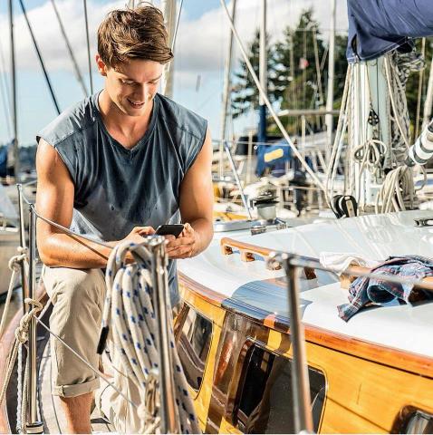 Patrick Schwarzenegger: Ο 24χρονος γιος του Arnold είναι ένα από τα πιο γοητευτικά αγόρια του Hollywood Patrick Schwarzenegger: Ο 24χρονος γιος του Arnold είναι ένα από τα πιο γοητευτικά αγόρια του Hollywood