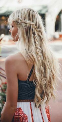 Hair inspo: Εύκολα χτενίσματα για να υποδεχθείς τον Ιούνιο Hair inspo: Εύκολα χτενίσματα για να υποδεχθείς τον Ιούνιο