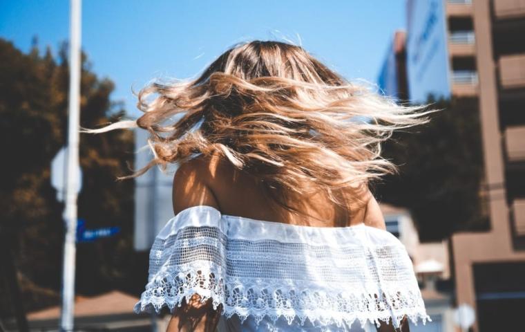 Hair inspo: Εύκολα χτενίσματα για να υποδεχθείς τον Ιούνιο Hair inspo: Εύκολα χτενίσματα για να υποδεχθείς τον Ιούνιο