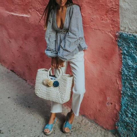 Πώς να κρατήσεις την ψάθινη τσάντα παραλίας και εκτός Πώς να κρατήσεις την ψάθινη τσάντα παραλίας και εκτός