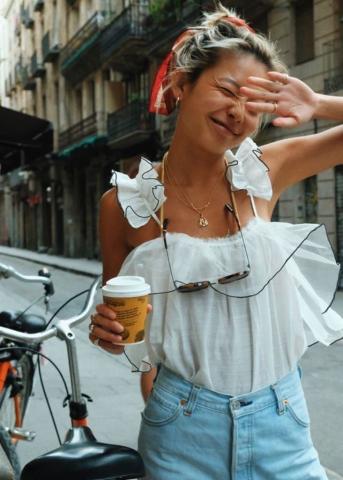 To girly top που πρέπει να έχεις στην ντουλάπα σου το καλοκαίρι To girly top που πρέπει να έχεις στην ντουλάπα σου το καλοκαίρι