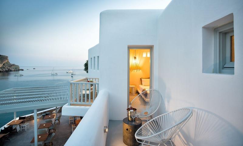 Η Φολέγανδρος με τον low profile χαρακτήρα και την ακατέργαστη ομορφιά Η Φολέγανδρος με τον low profile χαρακτήρα και την ακατέργαστη ομορφιά