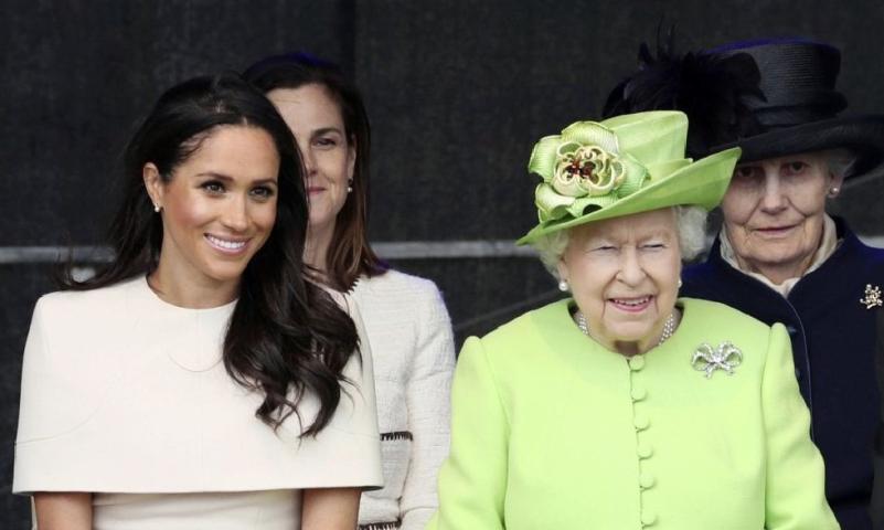 Η κίνηση εμπιστοσύνης και το πολύτιμο δώρο που έκανε η βασίλισσα Ελισάβετ στη Meghan Markle Η κίνηση εμπιστοσύνης και το πολύτιμο δώρο που έκανε η βασίλισσα Ελισάβετ στη Meghan Markle