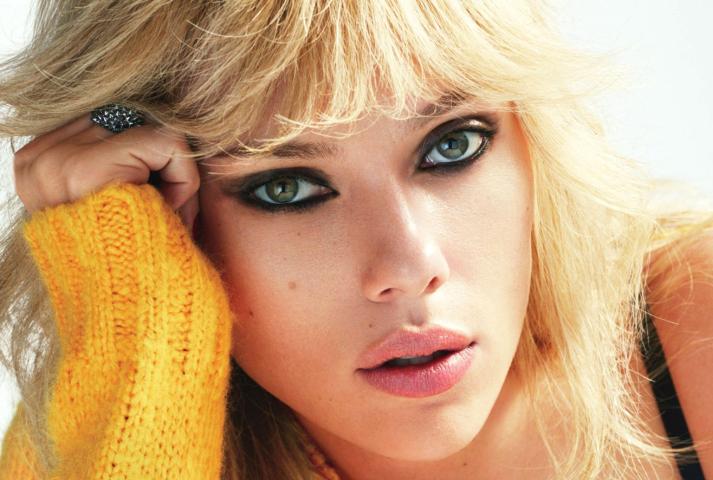 Scarlett Johansson: Φωτογραφίζεται χωρίς μακιγιάζ και είναι πιο άνετη και κανονική από οποιαδήποτε Scarlett Johansson: Φωτογραφίζεται χωρίς μακιγιάζ και είναι πιο άνετη και κανονική από οποιαδήποτε