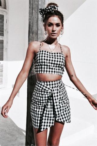 Gingham: Το πιο cute print του καλοκαιριού και πώς να το φορέσεις Gingham: Το πιο cute print του καλοκαιριού και πώς να το φορέσεις