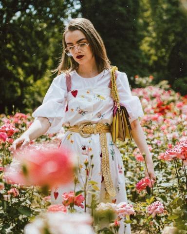 Η fashion blogger που θα σου φτιάξει τη διάθεση και το στιλ σου Η fashion blogger που θα σου φτιάξει τη διάθεση και το στιλ σου