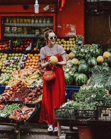 Η fashion blogger που θα σου φτιάξει τη διάθεση και το στιλ σου Η fashion blogger που θα σου φτιάξει τη διάθεση και το στιλ σου