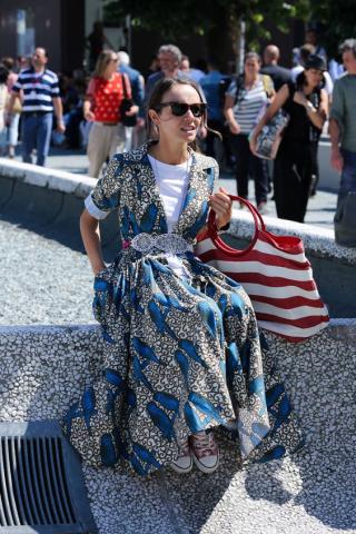 9 τρόποι για να φορέσεις το καφτάνι σου και εκτός παραλίας 9 τρόποι για να φορέσεις το καφτάνι σου και εκτός παραλίας