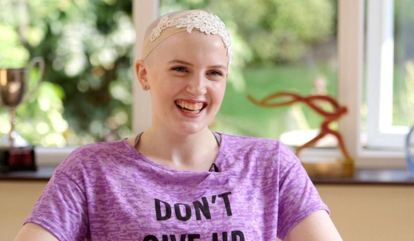 Η γυναίκα που είναι αλλεργική στα πάντα έχει κάτι πολύ σημαντικό να μας μάθει για τη ζωή Η γυναίκα που είναι αλλεργική στα πάντα έχει κάτι πολύ σημαντικό να μας μάθει για τη ζωή