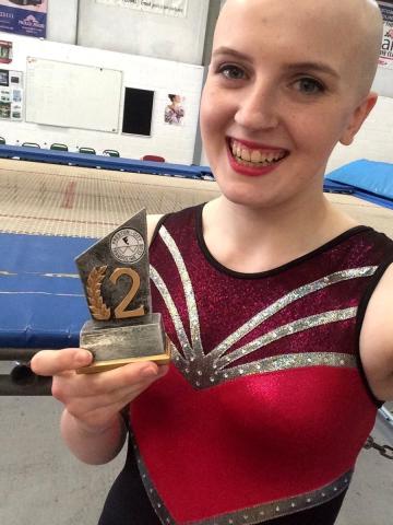 Η γυναίκα που είναι αλλεργική στα πάντα έχει κάτι πολύ σημαντικό να μας μάθει για τη ζωή Η γυναίκα που είναι αλλεργική στα πάντα έχει κάτι πολύ σημαντικό να μας μάθει για τη ζωή