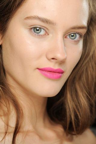 Natural eye makeup: Ιδέες για να υιοθετήσεις το πιο φυσικό μακιγιάζ του καλοκαιριού Natural eye makeup: Ιδέες για να υιοθετήσεις το πιο φυσικό μακιγιάζ του καλοκαιριού