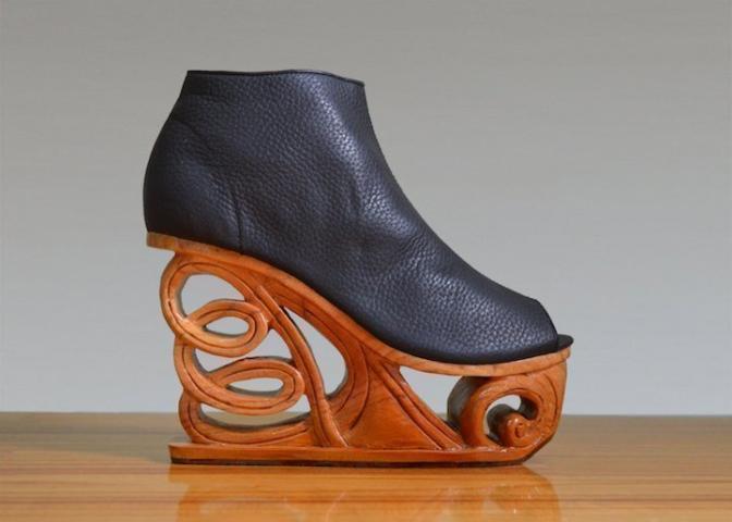 Τα παπούτσια με τα πιο περίτεχνα τακούνια που έχετε δει Τα παπούτσια με τα πιο περίτεχνα τακούνια που έχετε δει