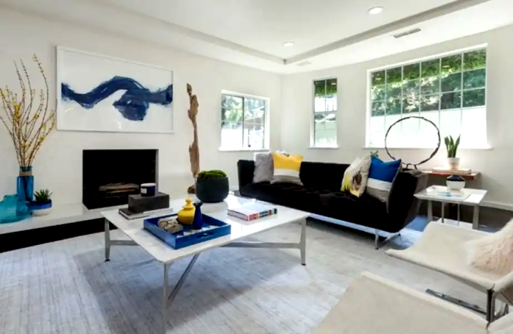 Θα έδινες 2,05 εκατομμύρια δολάρια για να αγοράσεις το σπίτι του Jared Leto; Θα έδινες 2,05 εκατομμύρια δολάρια για να αγοράσεις το σπίτι του Jared Leto;