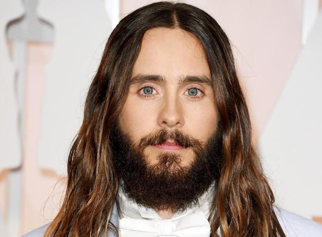 Θα έδινες 2,05 εκατομμύρια δολάρια για να αγοράσεις το σπίτι του Jared Leto; Θα έδινες 2,05 εκατομμύρια δολάρια για να αγοράσεις το σπίτι του Jared Leto;