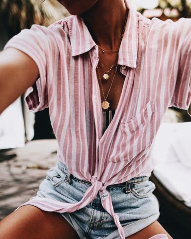 Το passepartout outfit των διακοπών που θα φοράς από το πρωί ως το βράδυ Το passepartout outfit των διακοπών που θα φοράς από το πρωί ως το βράδυ