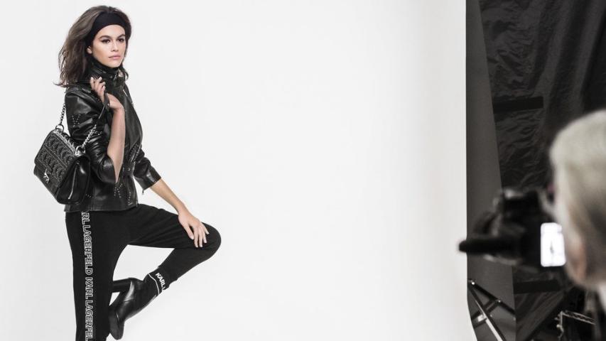 Kaia Gerber: Η πρωταγωνίστρια στη νέα καμπάνια του Karl Lagerfeld Kaia Gerber: Η πρωταγωνίστρια στη νέα καμπάνια του Karl Lagerfeld