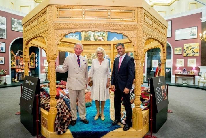 Στο εσωτερικό του Buckingham – Το δώρο του Καρόλου στον κόσμο για τα 70α του γενέθλια Στο εσωτερικό του Buckingham – Το δώρο του Καρόλου στον κόσμο για τα 70α του γενέθλια