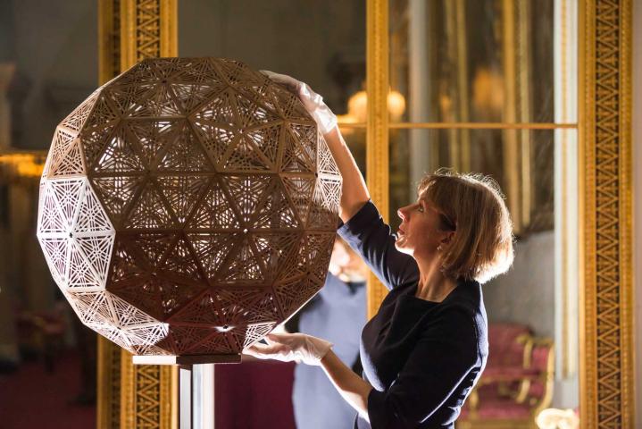 Στο εσωτερικό του Buckingham – Το δώρο του Καρόλου στον κόσμο για τα 70α του γενέθλια Στο εσωτερικό του Buckingham – Το δώρο του Καρόλου στον κόσμο για τα 70α του γενέθλια